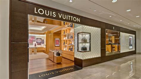 louis vuitton shops near me.